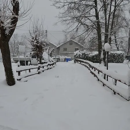 基娅拉酒店 萨维尼奥内