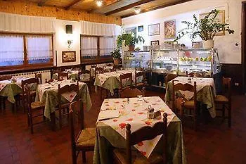 Chiara Hotel *
