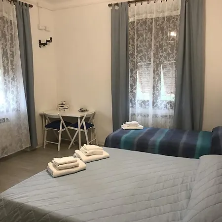 Chiara Hotel *